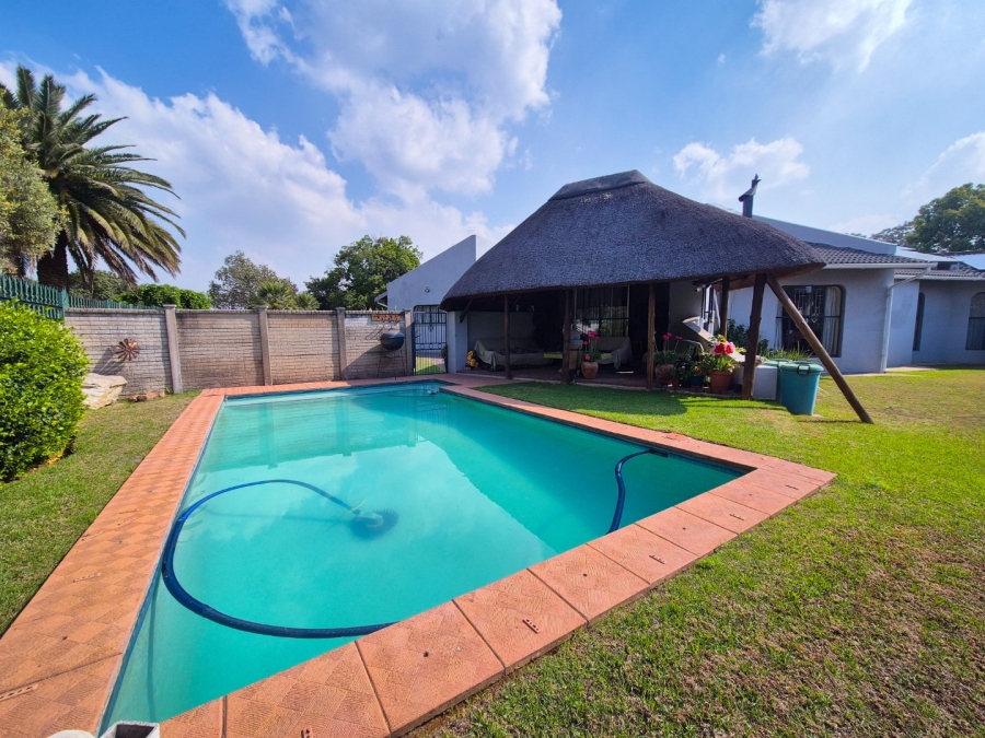 4 Bedroom Property for Sale in Vaalpark Free State